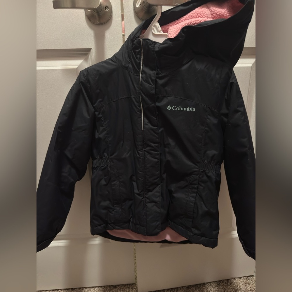 Columbia Black Hooded Outdoor Jacket